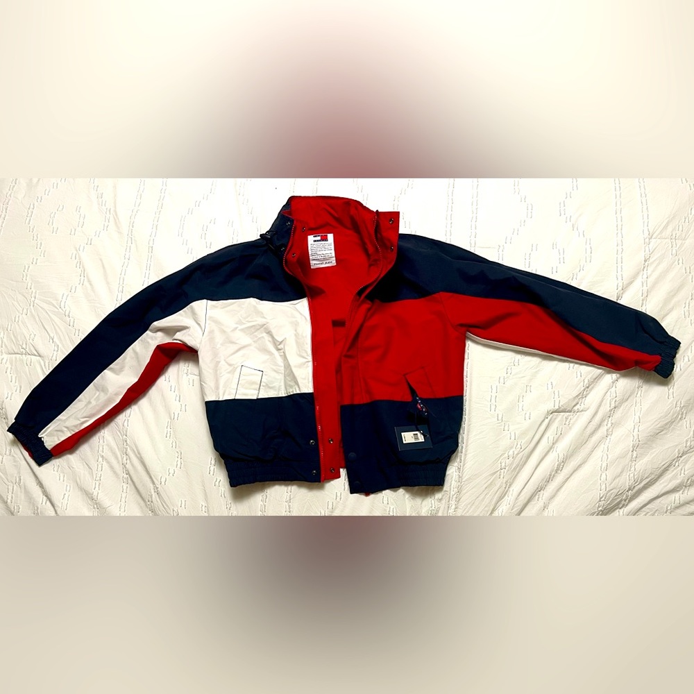 Tommy Hilfiger UNISEX Tommy Archives Reversible  Windbreaker Navy/Multi SMALL
